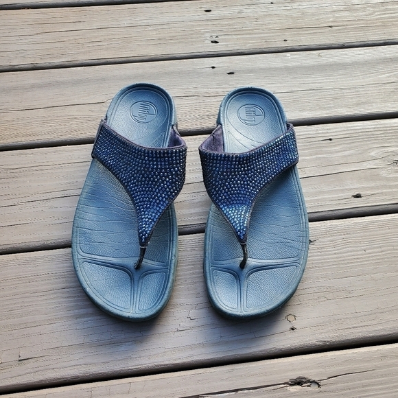 Fitflop Rokkit Supernavy Navy Blue Rhinestone Bling Suede Toe-Post Sandals 11 - Picture 3 of 9